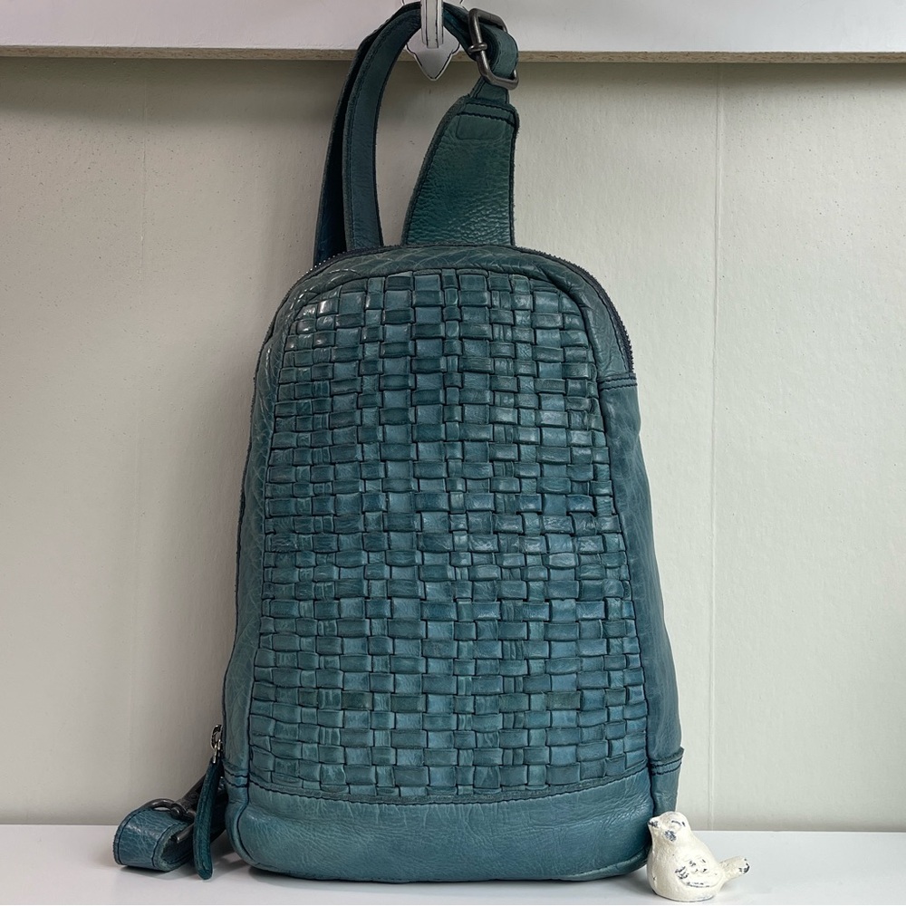 Vilenca Holland Genuine Leather Sling Crossbody Bag